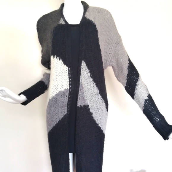 Cardigan Sisley S\ M - Picture 1 of 9